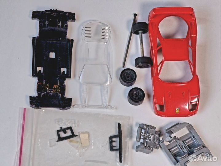 Масштабная модель 1:43 Ferrari F40 для досборки