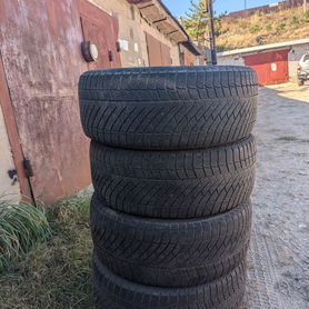 Continental ContiVikingContact 6 255/55 R18