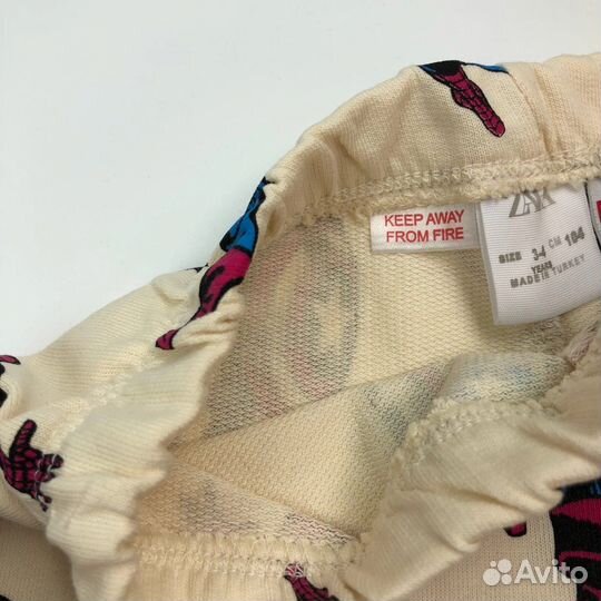 Костюм на мальчика 2 года новый