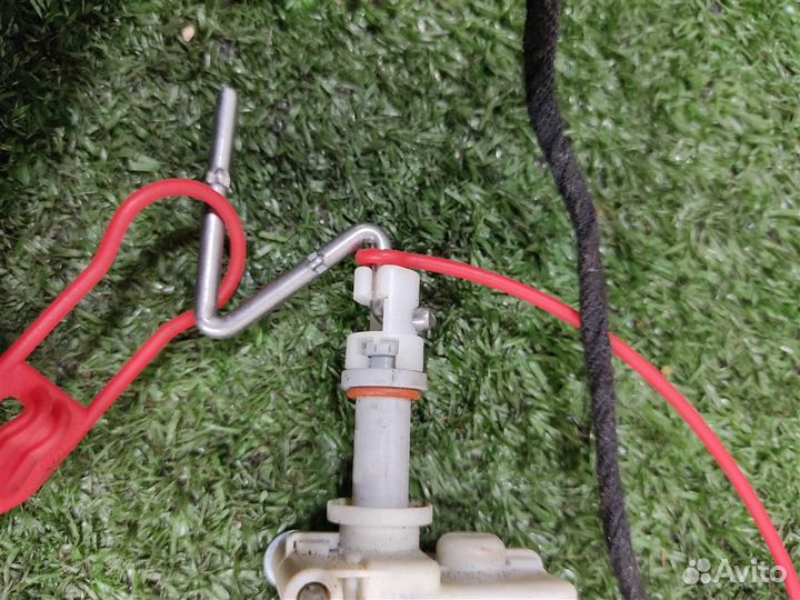 Замок лючка бензобака Audi Q7 (4LB) 2007