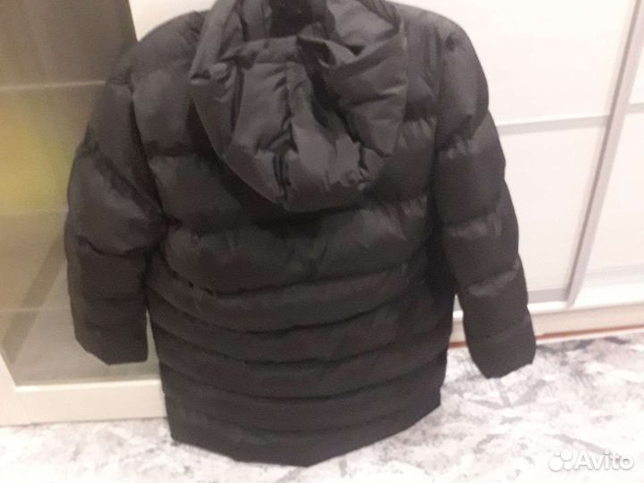 Продам куртку демисезонную