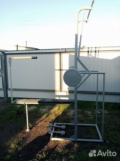 Силовой многофункциональный тренажёр