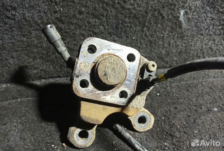 Ступица передняя левая volkswagen golf 3 (1991-2000) 0.0 nn