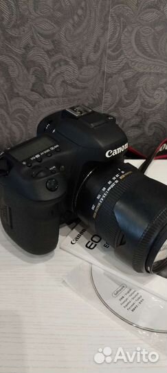 Зеркальный фотоаппарат canon eos 7d mark II