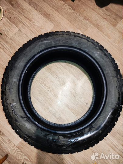 Nokian Tyres Hakkapeliitta R2 225/55 R17