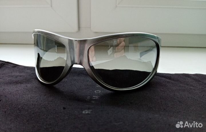 John Richmond.Солнцезащитные очки