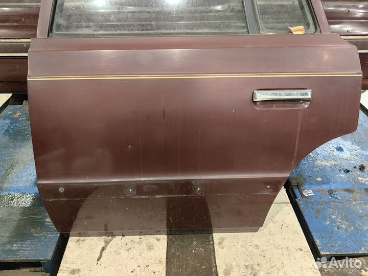 Plymouth reliant 1981 дверь левая задняя