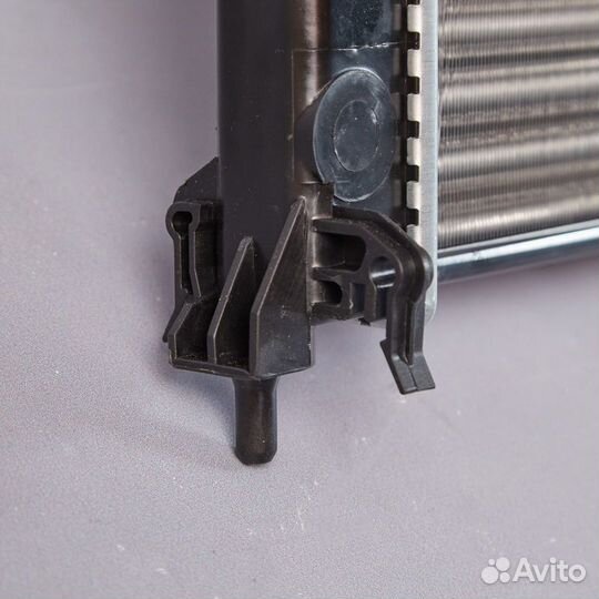 Радиатор охлаждения Хендай Солярис 10-17/Киа Рио