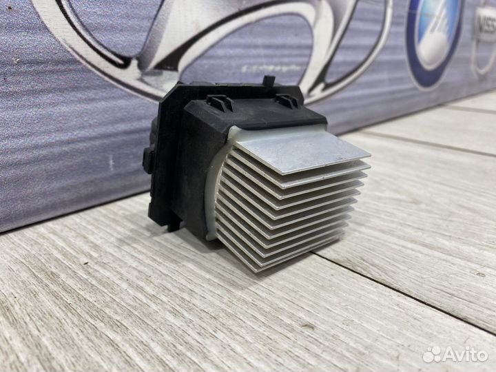 Резистор печки Реостат Renault logan stepway 2