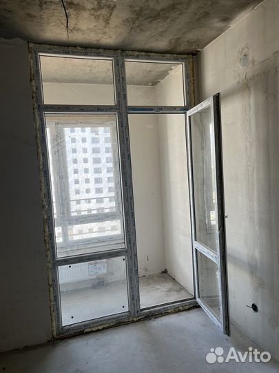 Панормная дверь