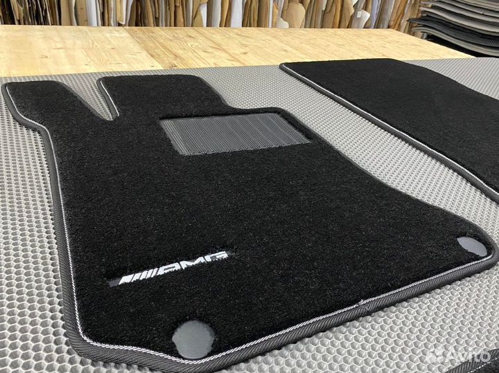 Коврики в авто премиум Mercedes-Benz C207