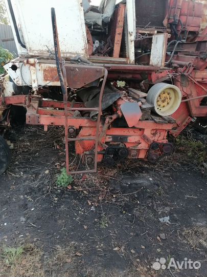 Комбайн ТКЗ КС-6Б, 1990