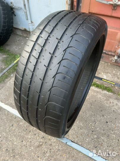 Pirelli P Zero 245/40 R19 98Y