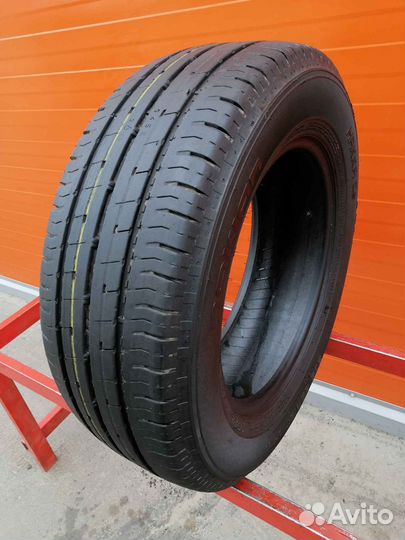 Nokian Tyres Hakka C2 205/65 R15C 102T