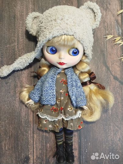 Шапочка для куклы Блайз