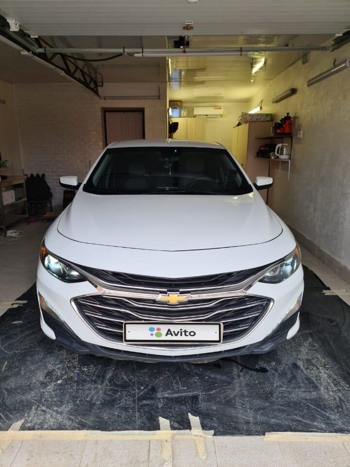 Chevrolet Malibu: фото владельца
