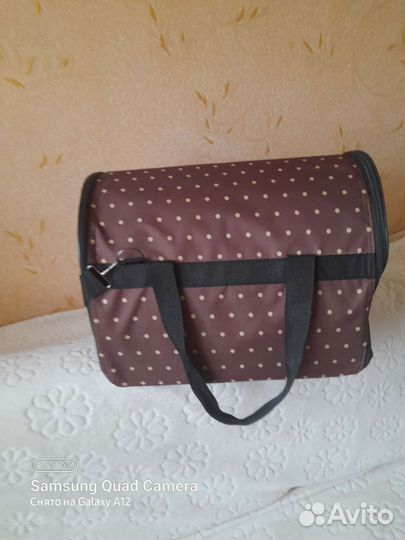 Переноска для кошек и собак