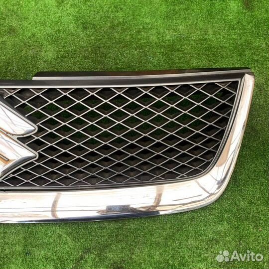 Решетка радиатора Suzuki Grand Vitara/ Escudo