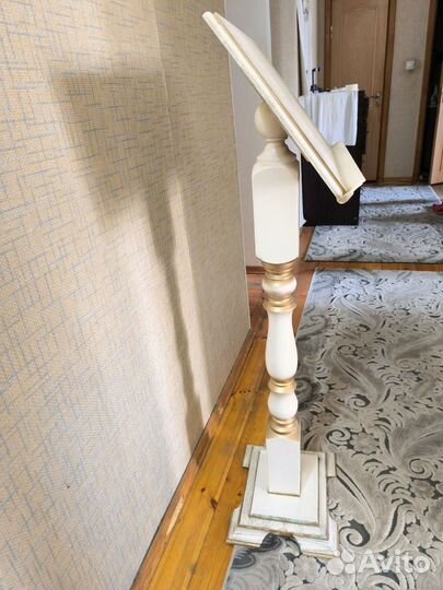 Подставка для Корана