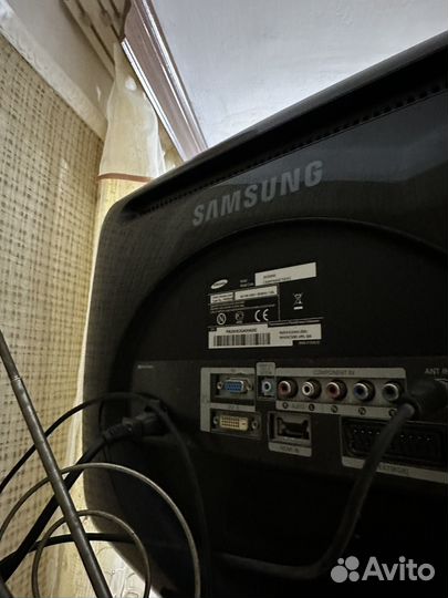 Телевизор samsung