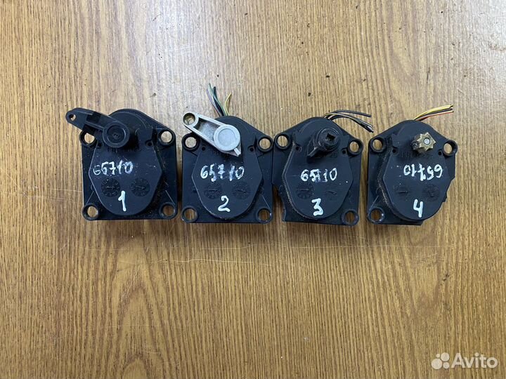 Моторчик заслонки печки Пежо 605 / 607