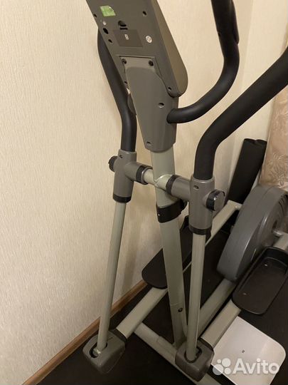 Эллиптический тренажер
