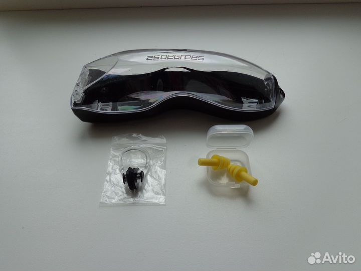 Беруши, зажим для носа, футляр