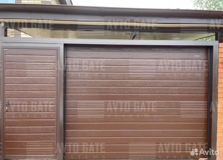 Секционные ворота подъемные