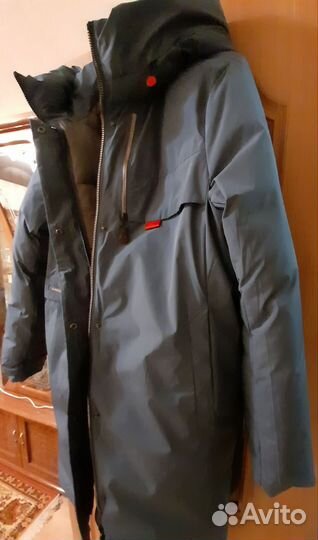 Куртка зимняя удлиненная женская