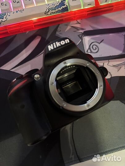 Nikon d3200 body