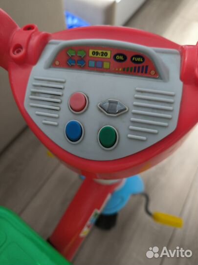 Трехколесный велосипед