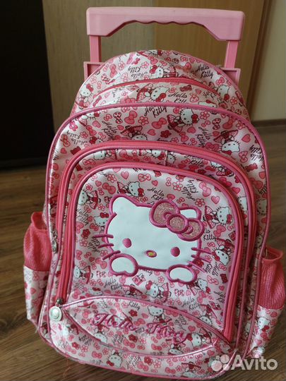 Рюкзак на колёсиках Hello Kitty