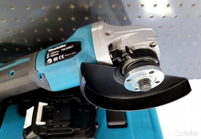 Ушм болгарка Makita 125