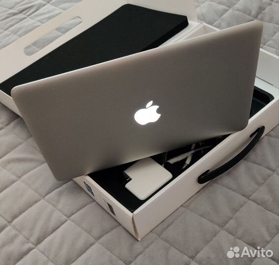 Apple MacBook Pro 13 2012mid
