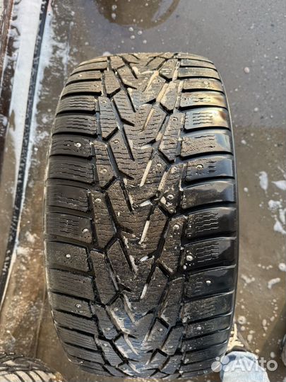 Nokian Tyres Hakkapeliitta 7 255/35 R20 97T