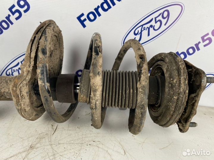 Амортизатор передний левый Kia Ceed ED 1.6 (G4FC)