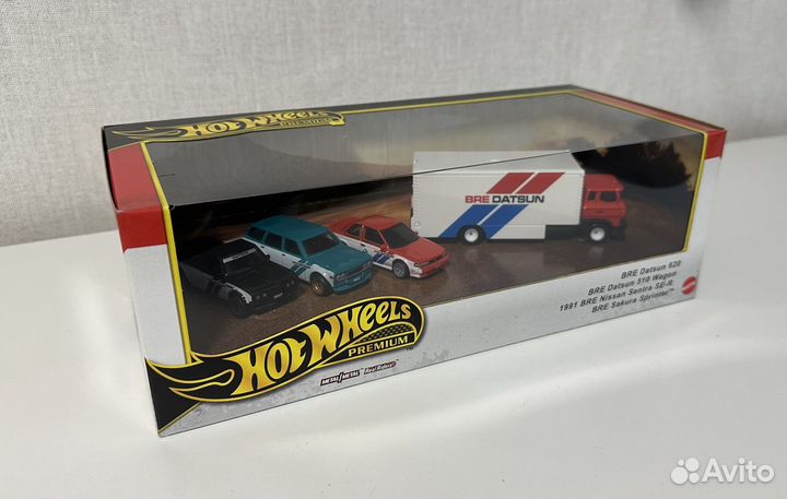 Hot Wheels Premium Diorama BRE Datsun