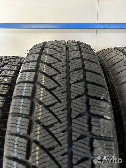 Delmax Ultima Snow 185/65 R15 92T