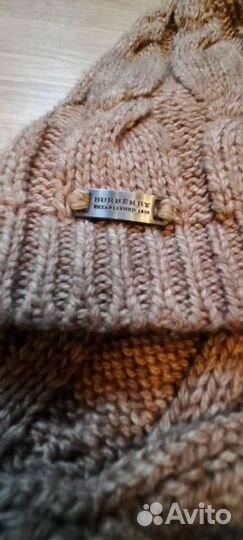 Женский шарф и шапка burberry