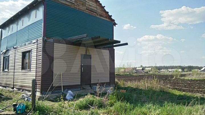 Дом 100 м² на участке 13 сот.