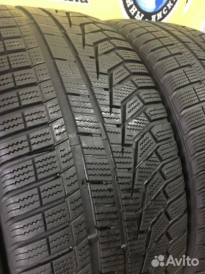 Hankook Winter I'Cept Evo2 W320 245/45 R19