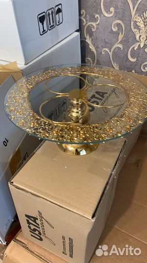 Тортница, подставка для торта