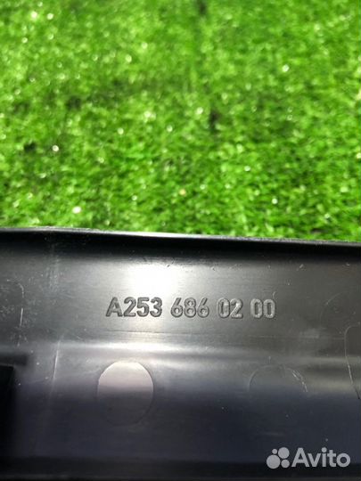 Накладка порога (внутренняя) Mercedes Glc W253