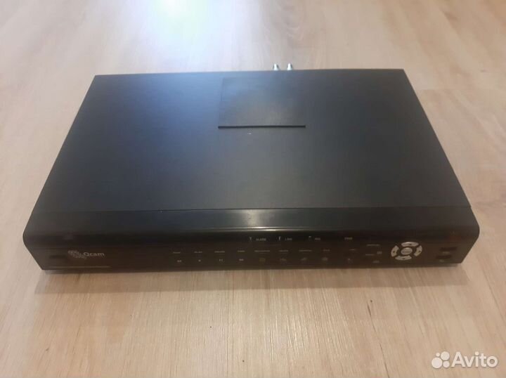 Видеорегистратор QCM-04DL