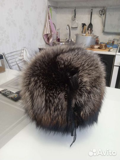 Шапка женская, чернобурка