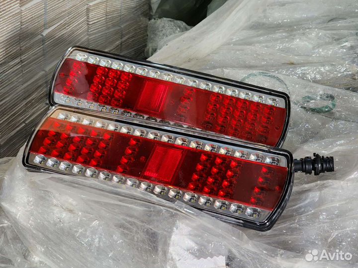 Фонари К-кт задний Камаз 5490 LED с AMP лев/правый