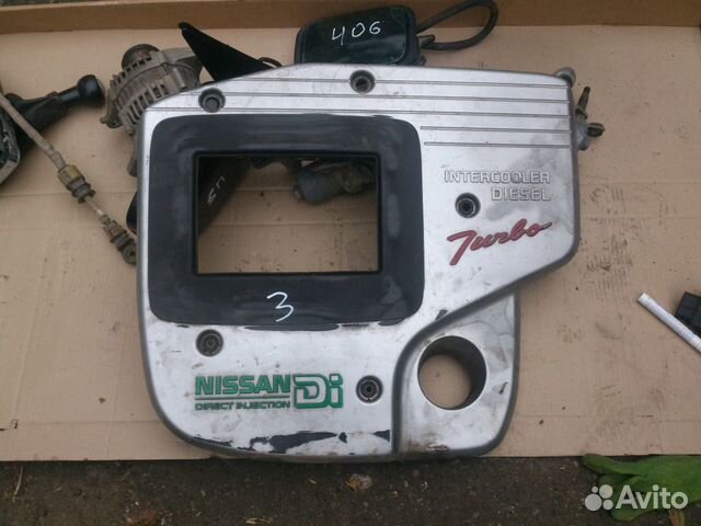 Nissan Patrol Y61 крышка двигателя zd30