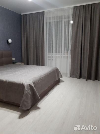 Шторы затемняющие и покрывало