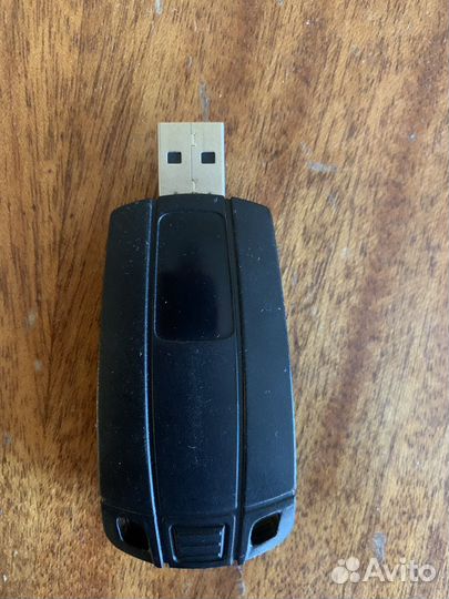 Флешка в виде ключа BMW