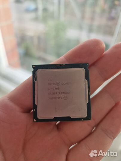 Процессор intel core i7-9700